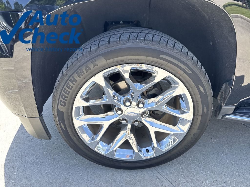 Used 2019 Black Chevrolet Premier image 19