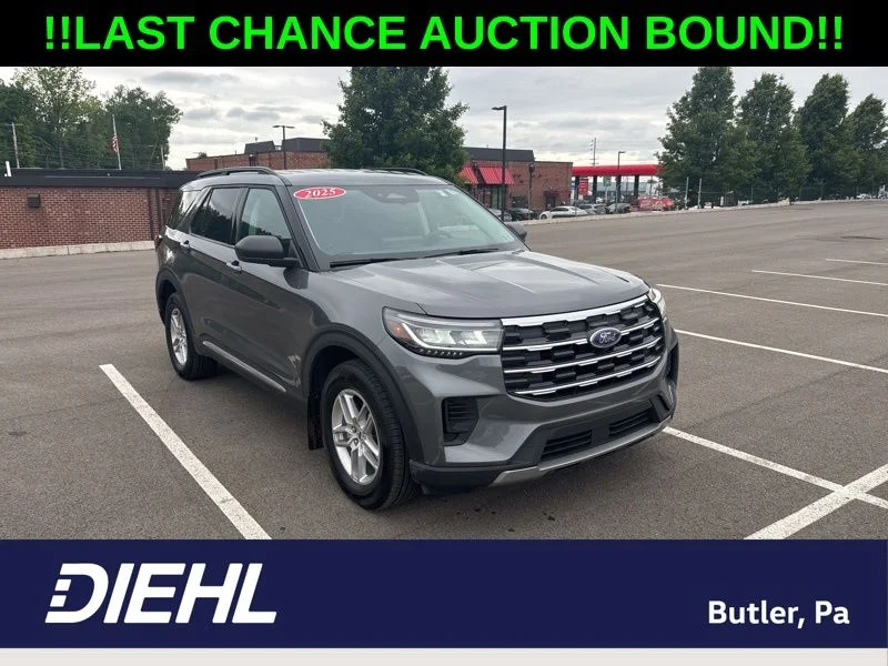 Used 2025 Gray Ford Active image 1