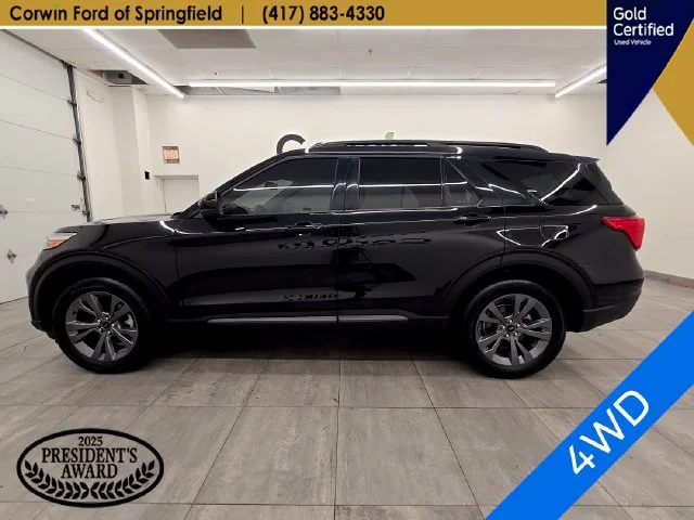 Certified Used 2022 Agate Black Metallic Ford XLT image 2
