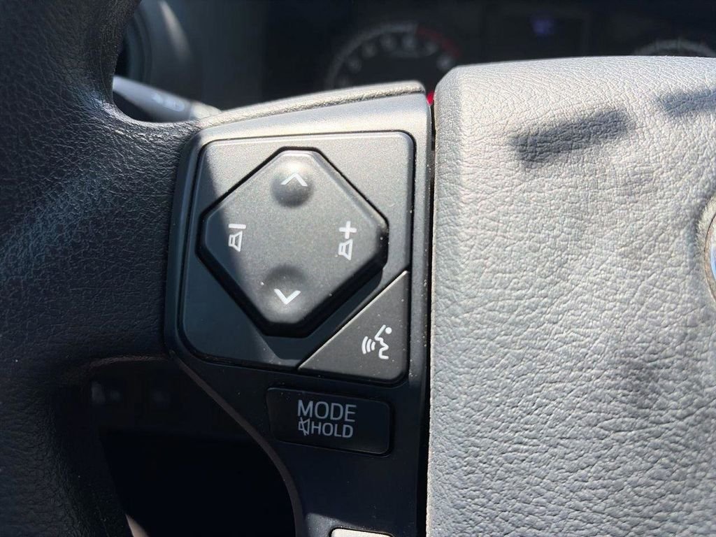 Used 2020 Red Toyota SR image 22