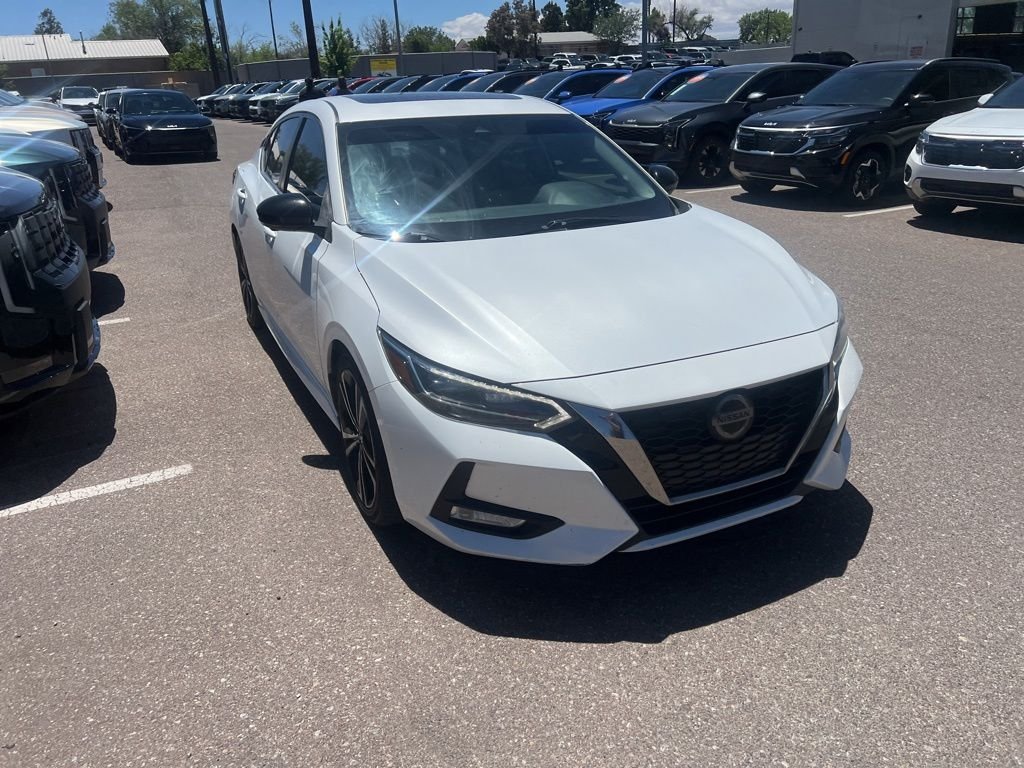 2021 Nissan Sentra SR CVT's photo