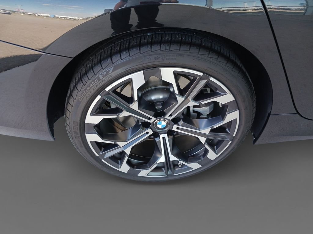 Used 2025 Black BMW 330i image 10