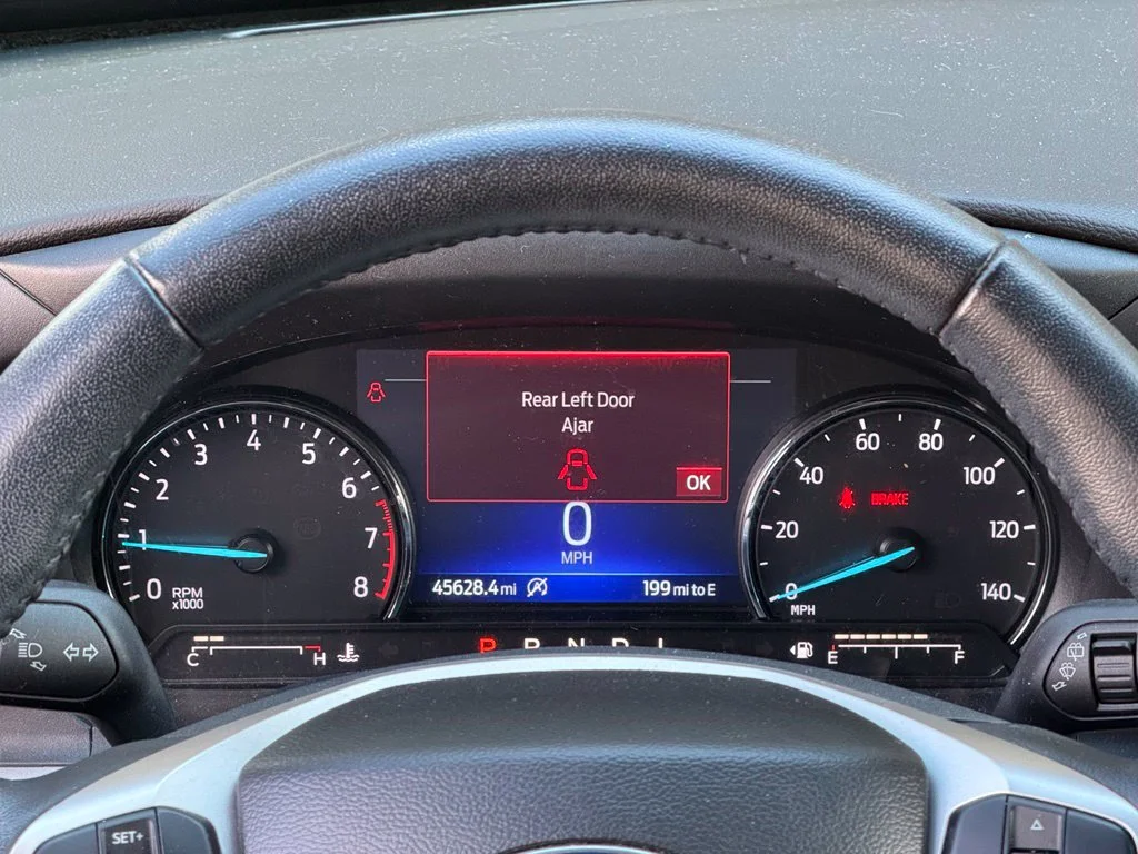 Used 2023 Gray Ford XLT image 26