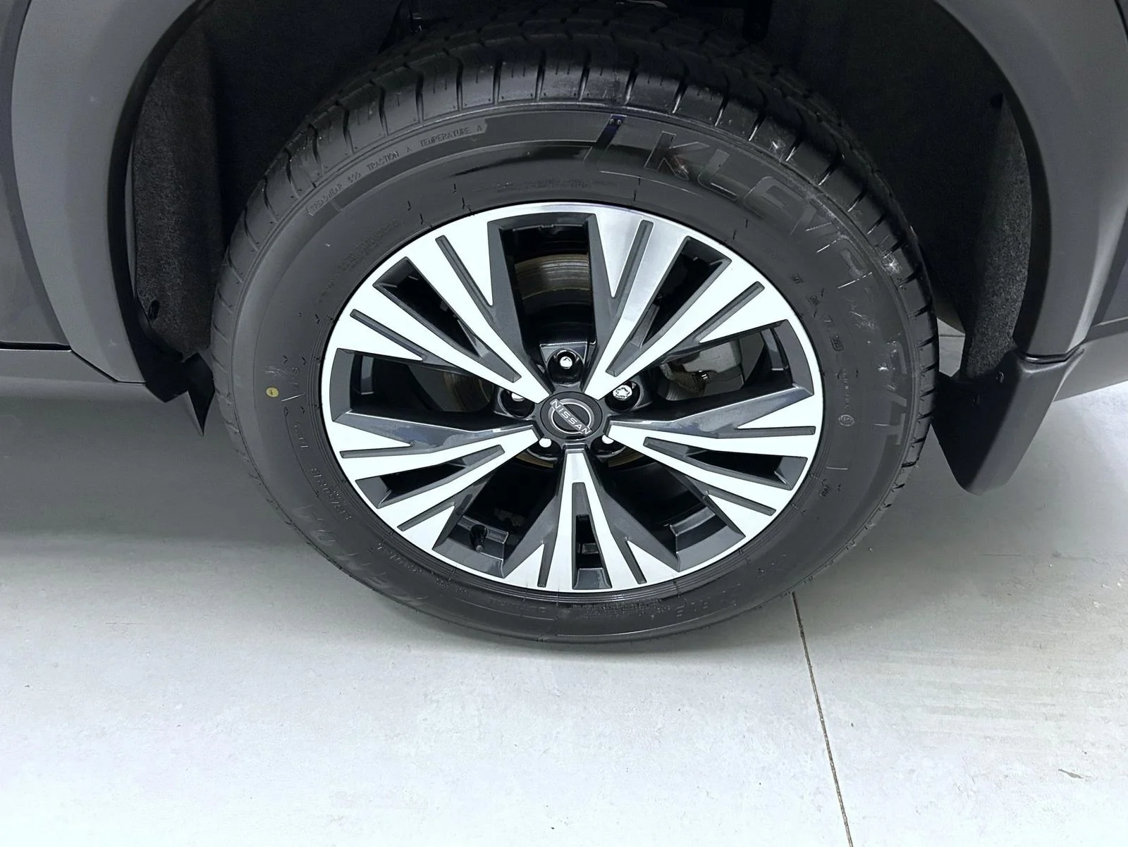 Used 2023 Black Nissan SV image 22