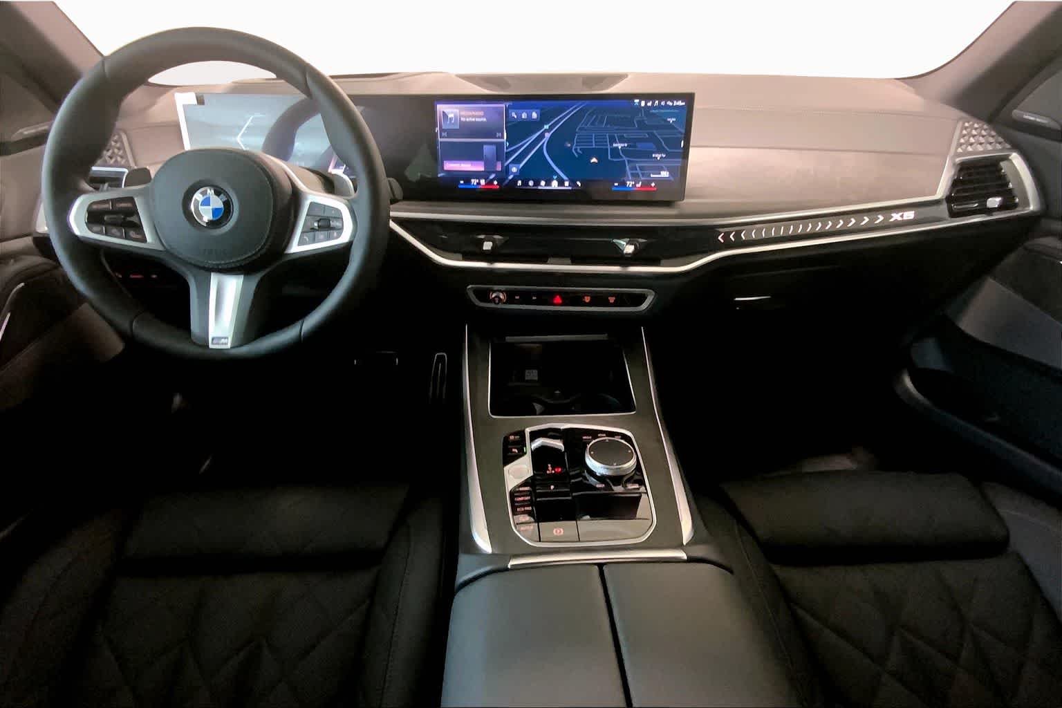 Used 2026 Brooklyn Grey Metallic BMW xDrive40i image 5