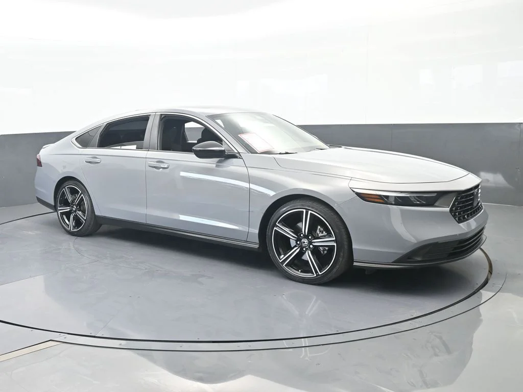 Used 2024 Urban Gray Pearl Honda Sport image 7