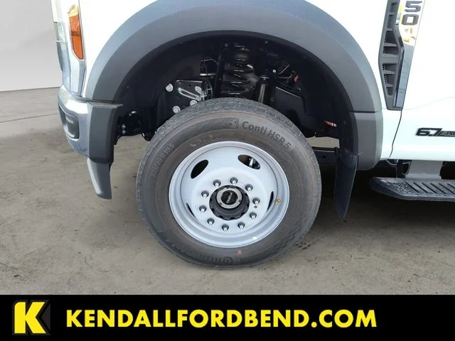 2025 Ford F-550 Super Duty Chassis Cab XL - Photo 14