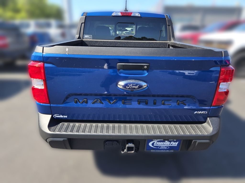 Used 2023 Atlas Blue Metallic Ford Lariat image 8
