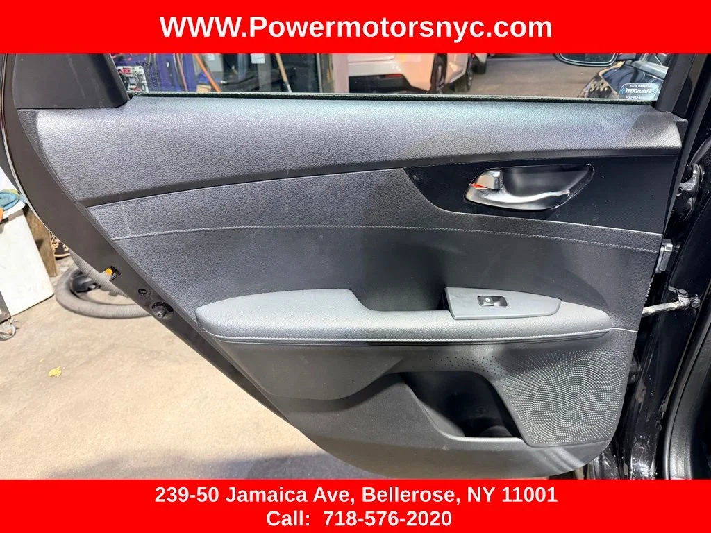Used 2023 Black Kia GT-Line image 42