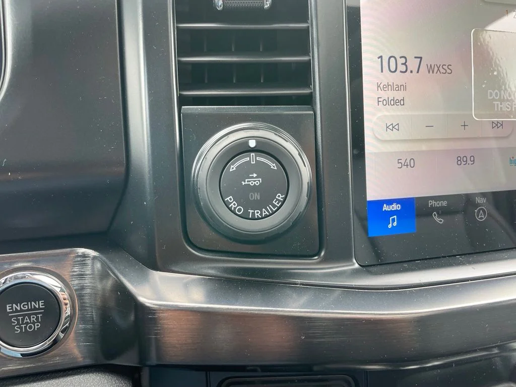 New 2026 Glacier Gray Metallic Tri-Coat Ford F-250® Lariat® image 11