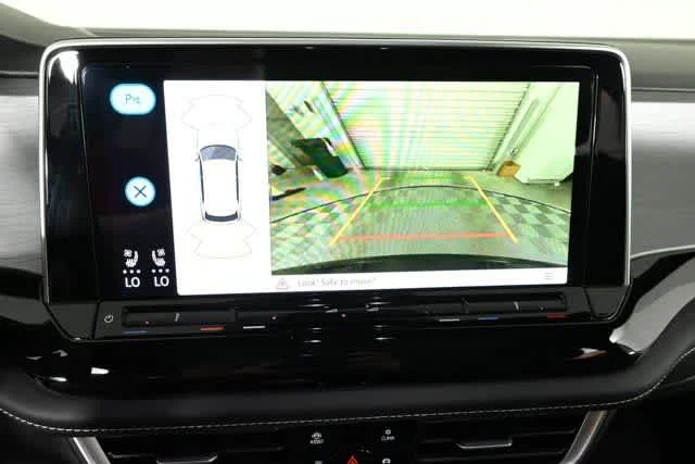 2026 Volkswagen Atlas Cross Sport SE w/Tech - Photo 8