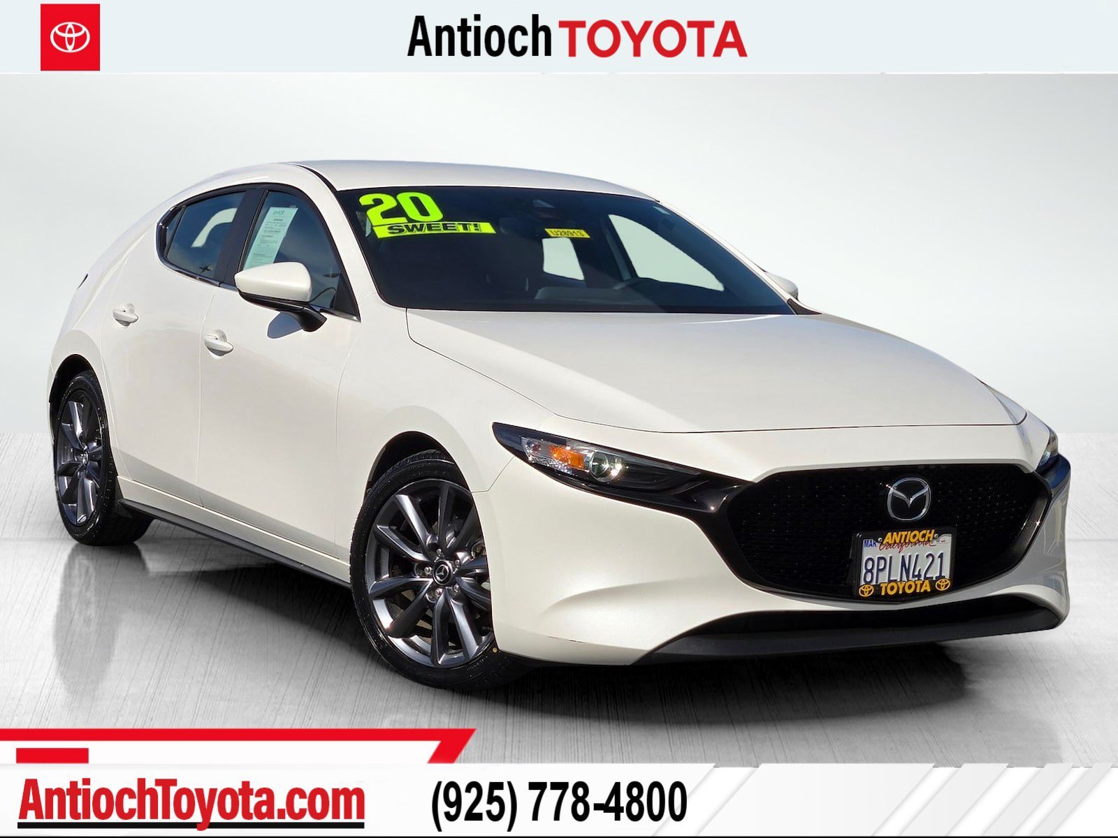 Used 2020 Snowflake White Pearl Mica Mazda Preferred Package image 1