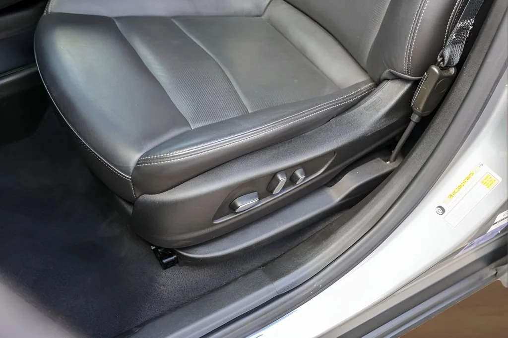 Used 2025 Argent Silver Metallic Cadillac Premium Luxury image 8
