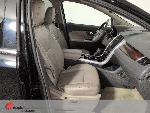 Used 2011 Black Ford Limited image 43