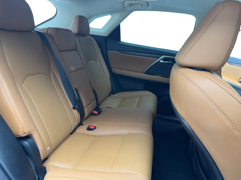 Used 2022 Black Lexus 350 image 25