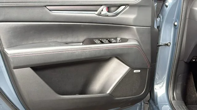 2024 Mazda CX-5 S Carbon Edition - Photo 23