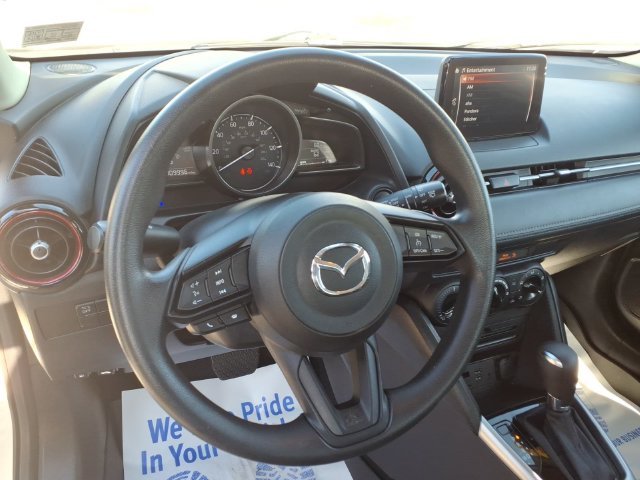 Used 2018 White Mazda Sport image 10