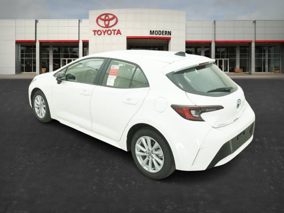 2026 Toyota Corolla Hatchback SE - Photo 14