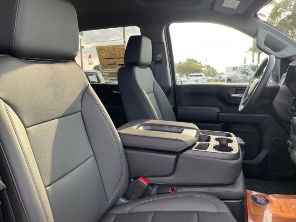 2024 Chevrolet Silverado 2500 HD Work Truck - Photo 11