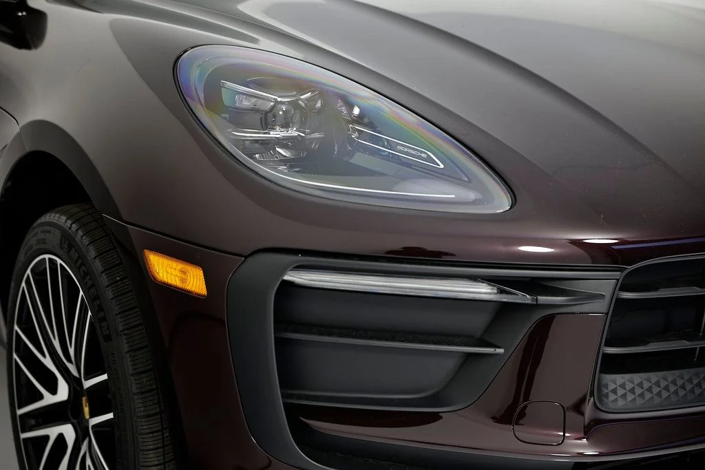 2026 Porsche Macan T - Photo 16