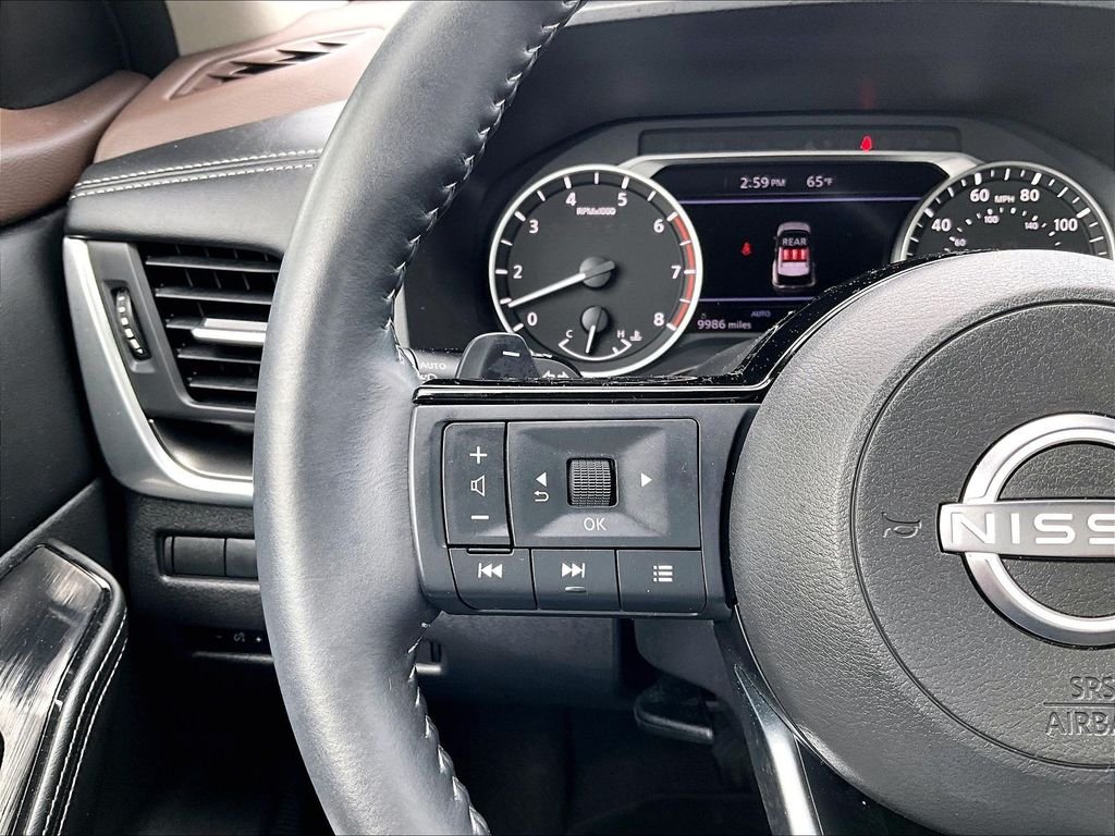Used 2023 White Nissan SV image 23