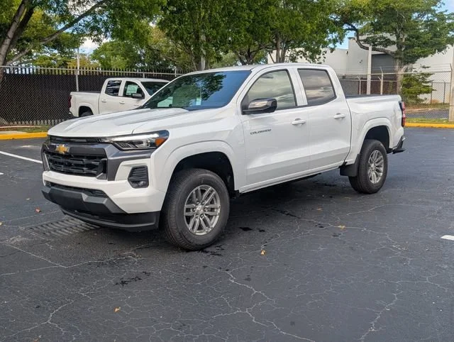 New 2026 Summit White Chevrolet LT image 3