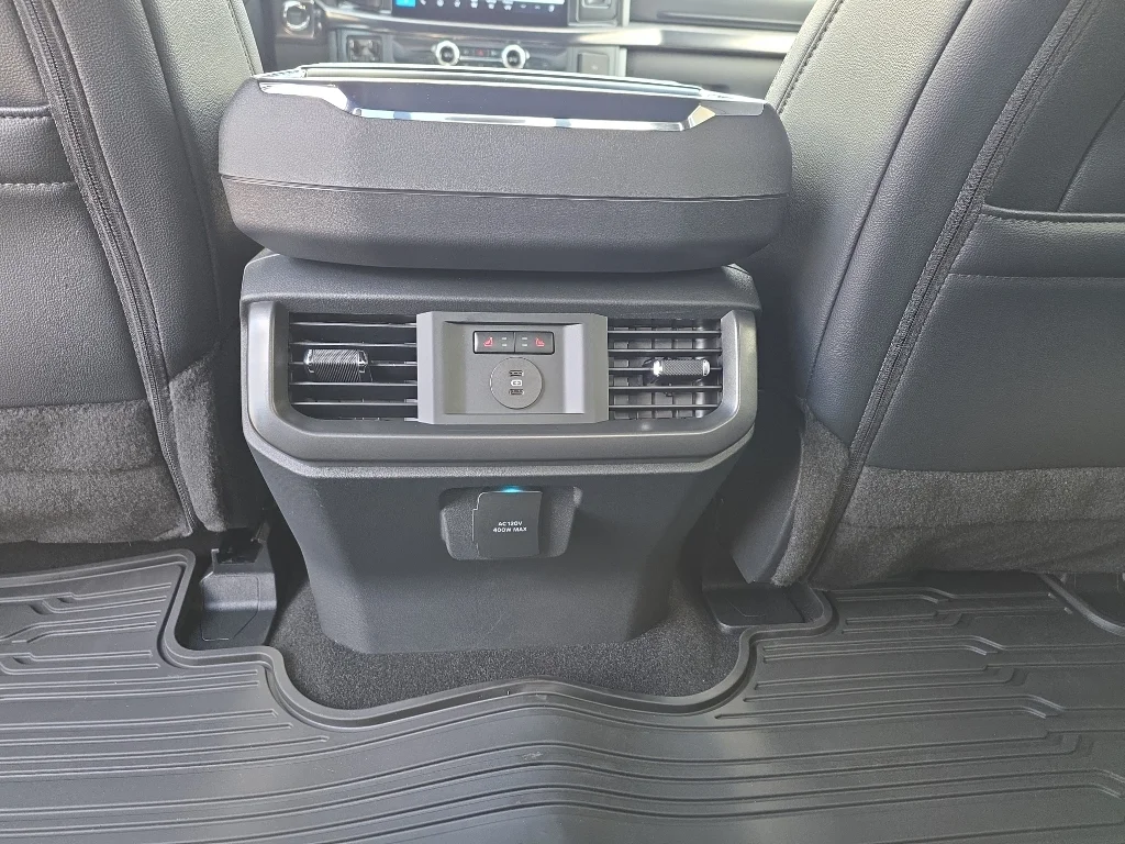 New 2026 Iconic Silver Metallic Ford LARIAT image 19