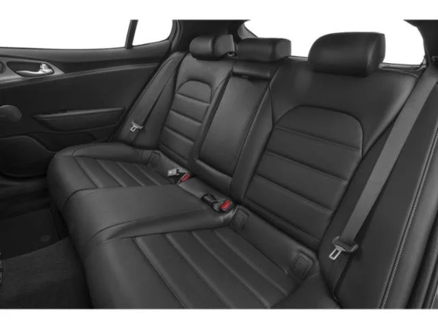 Used 2018 White Kia GT1 image 17
