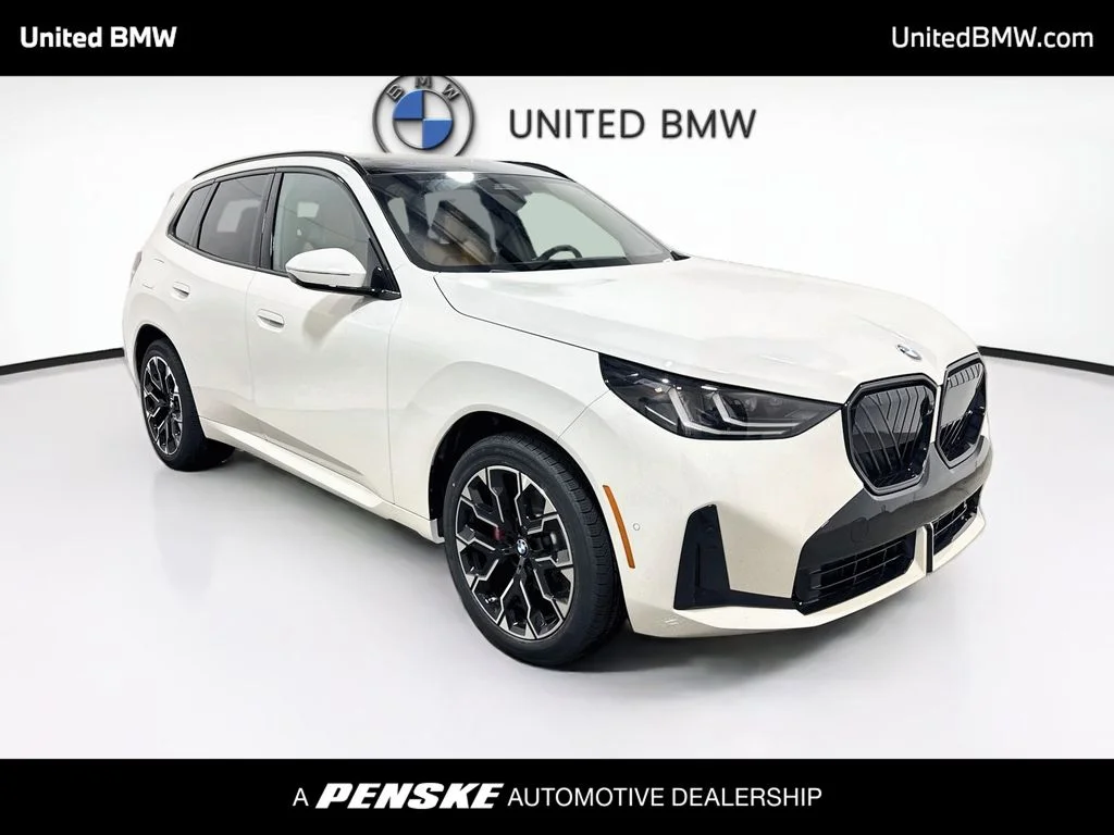 New 2026 Alpine White BMW 30 xDrive image 3