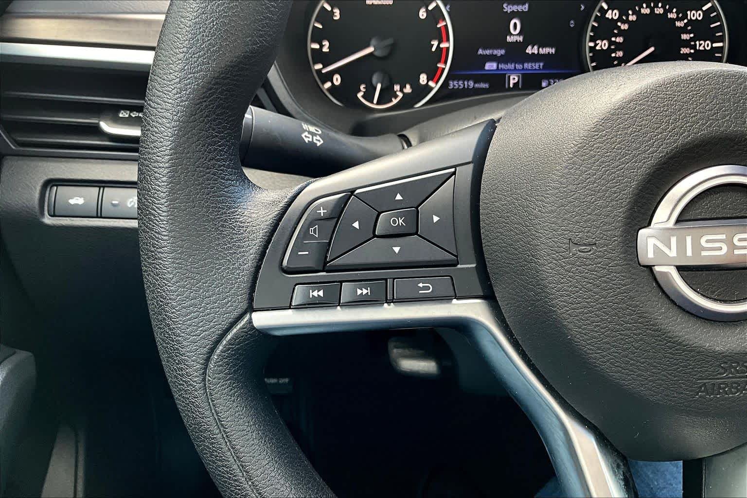 Used 2024 Gun Metallic Nissan 2.5 SV image 22