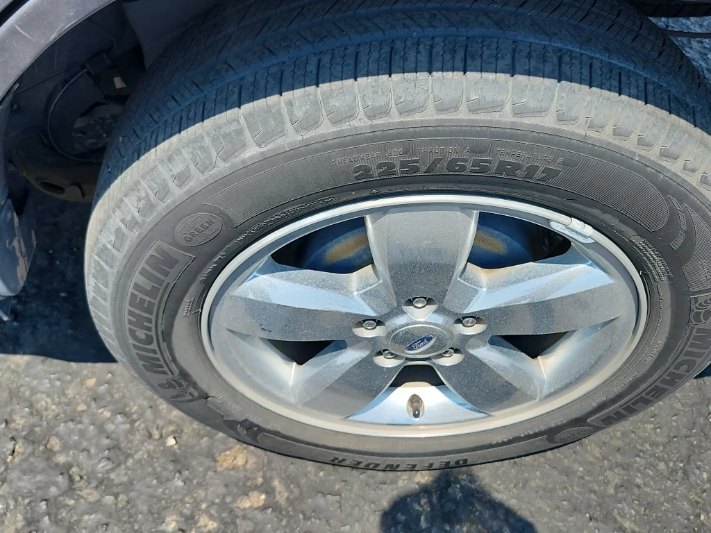 Used 2011 Sterling Gray Metallic Ford XLT image 11