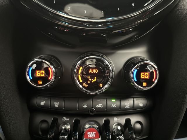 Used 2024 Black MINI  image 21