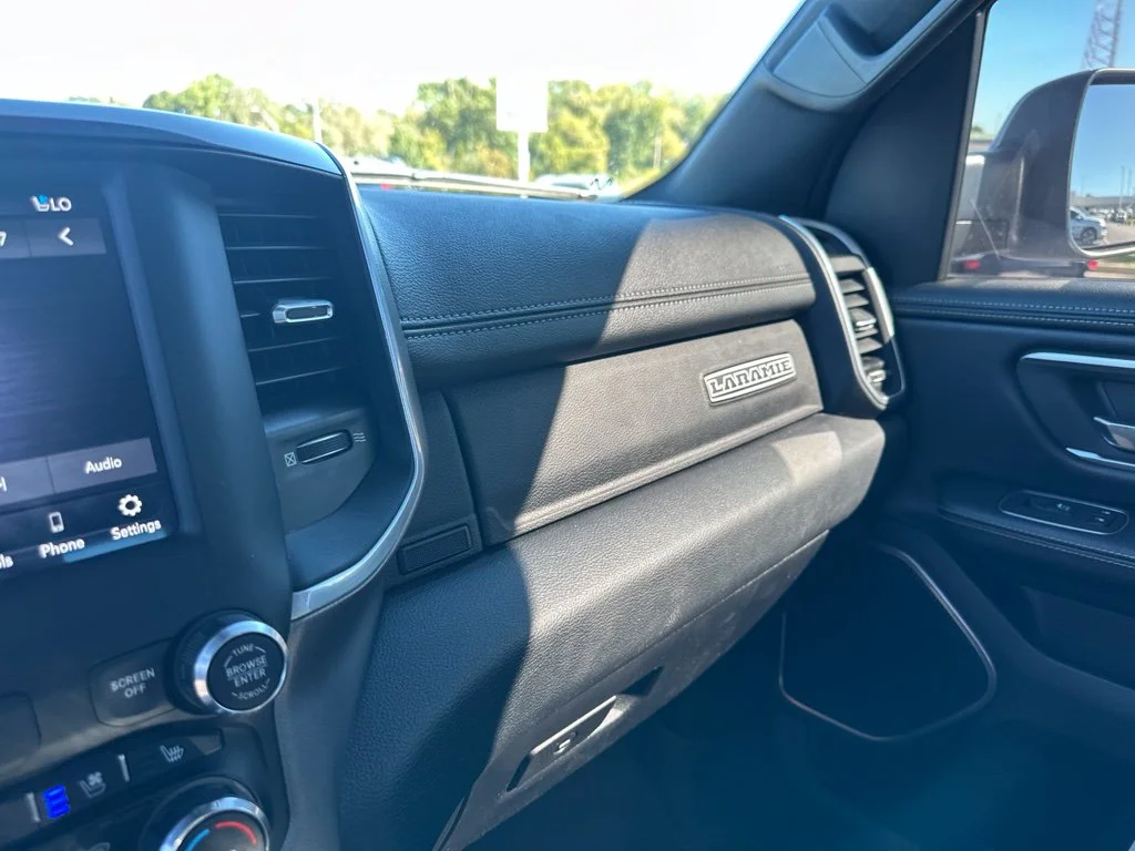 Used 2020 Silver Ram Laramie image 23