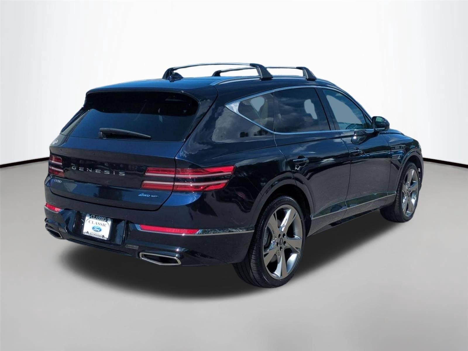 Used 2024 Capri Blue Genesis  image 5