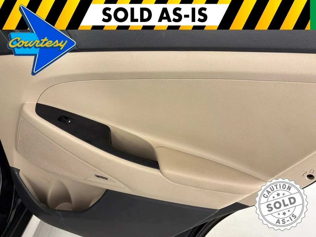Used 2018 Black Hyundai SEL Plus image 36