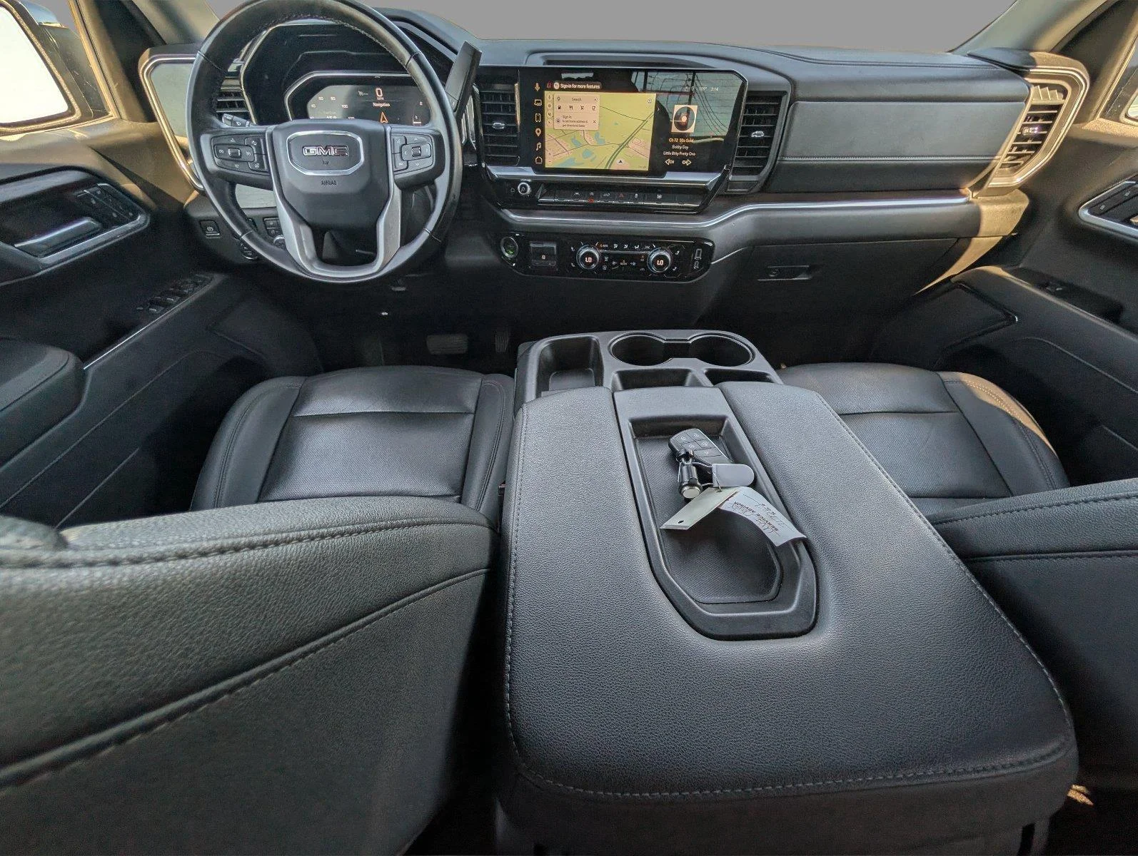 Used 2025 Titanium Rush Metallic GMC SLT image 32