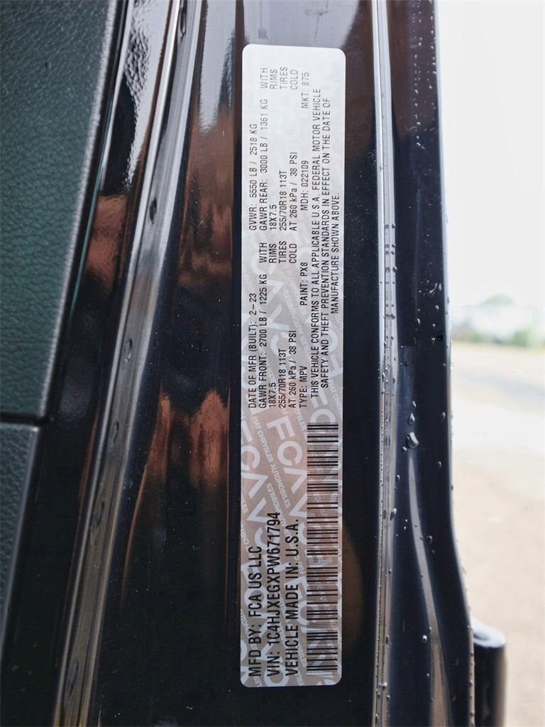 2023 Jeep Wrangler 4-Door Sahara - Photo 29