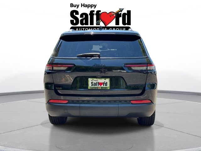 Used 2023 Black Jeep Altitude image 7