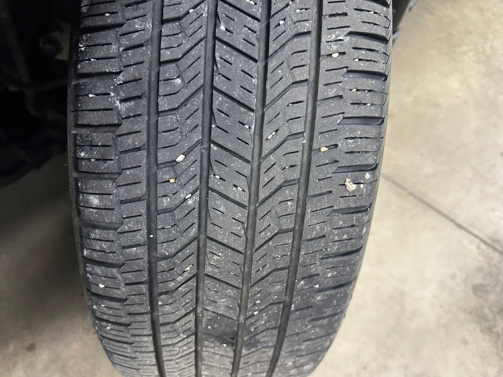Used 2022 Gun Metallic Nissan Platinum image 38