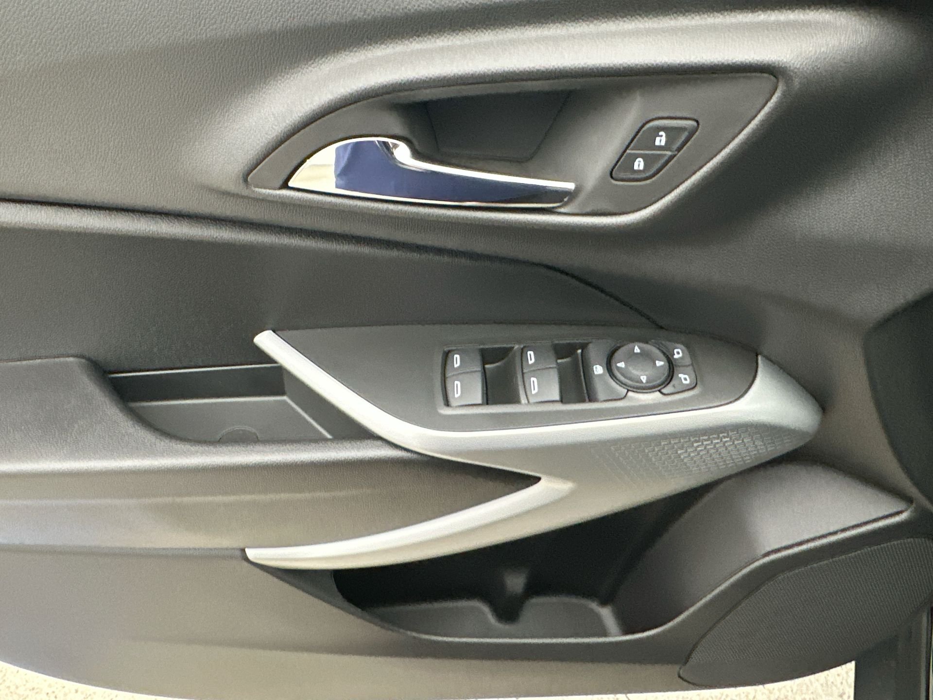 2026 Chevrolet Trax LS - Photo 64