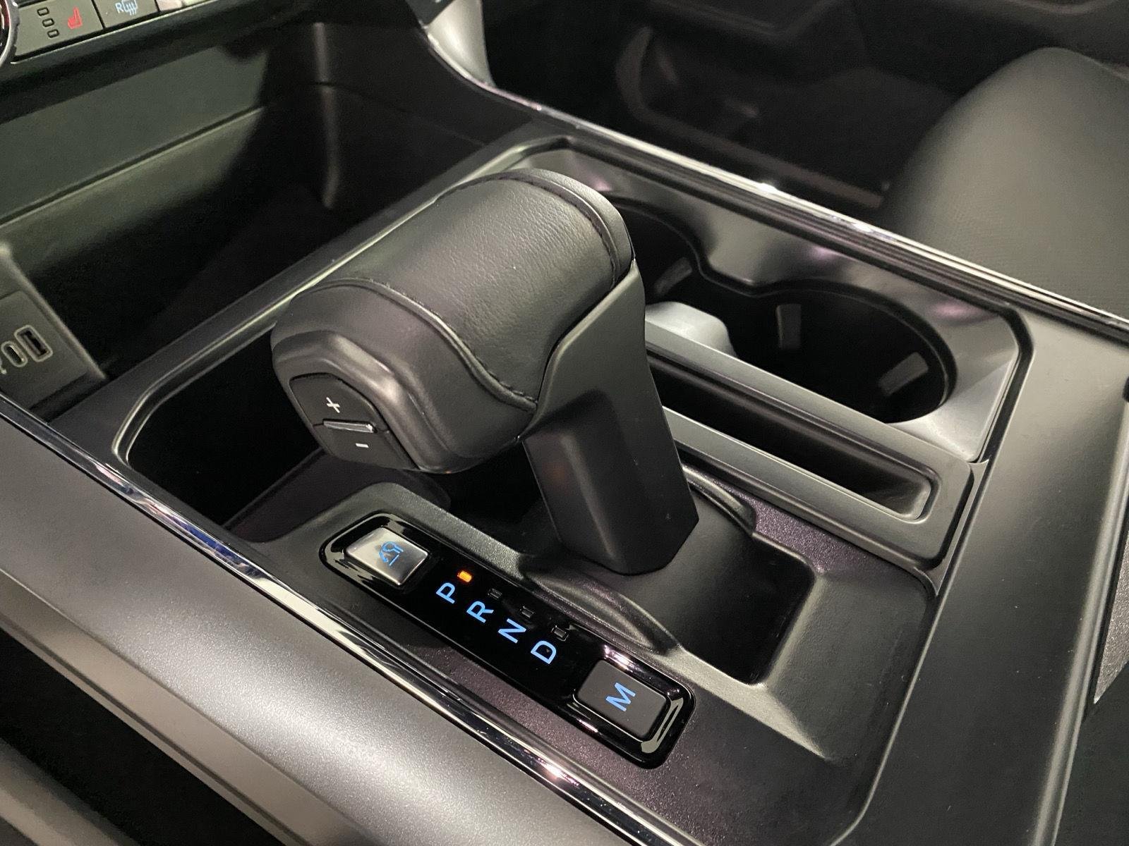 Used 2025 Agate Black Ford XLT image 19