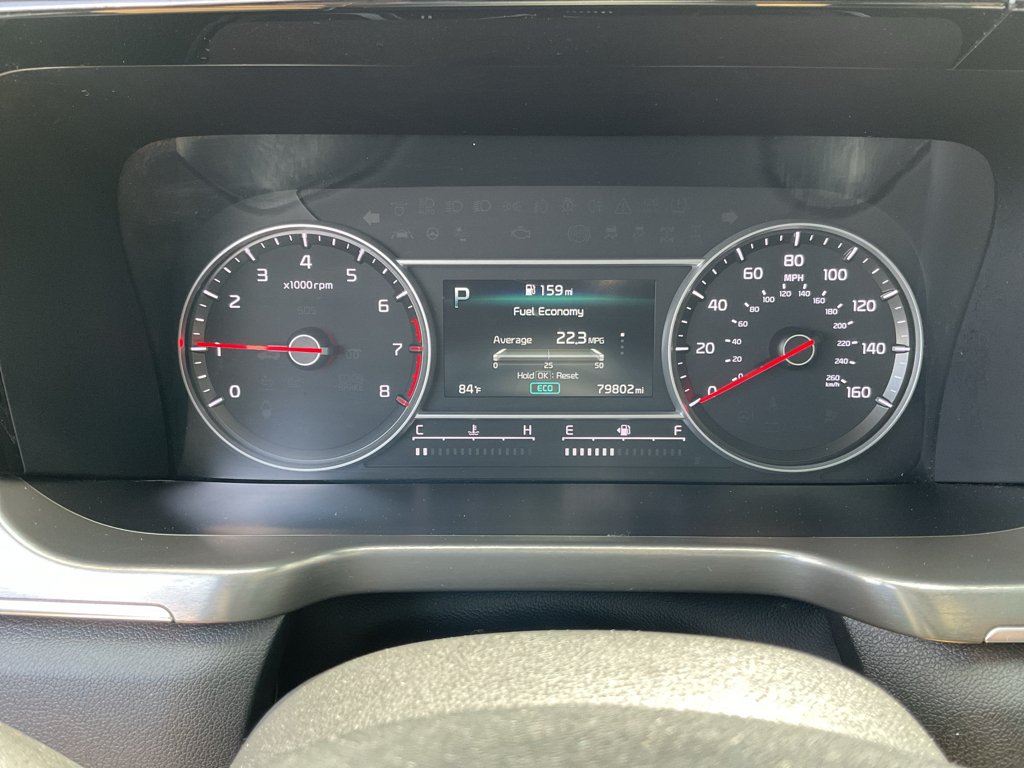 Used 2022 Wolf Gray Kia SX image 26