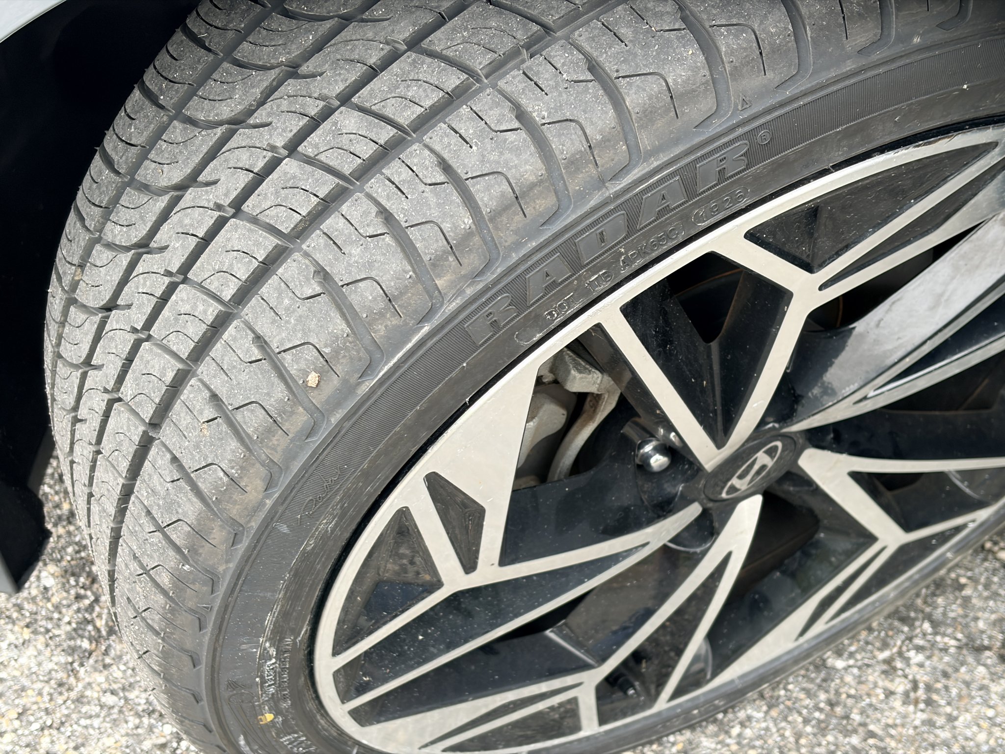 Used 2023 Transmission Blue Hyundai SEL image 22