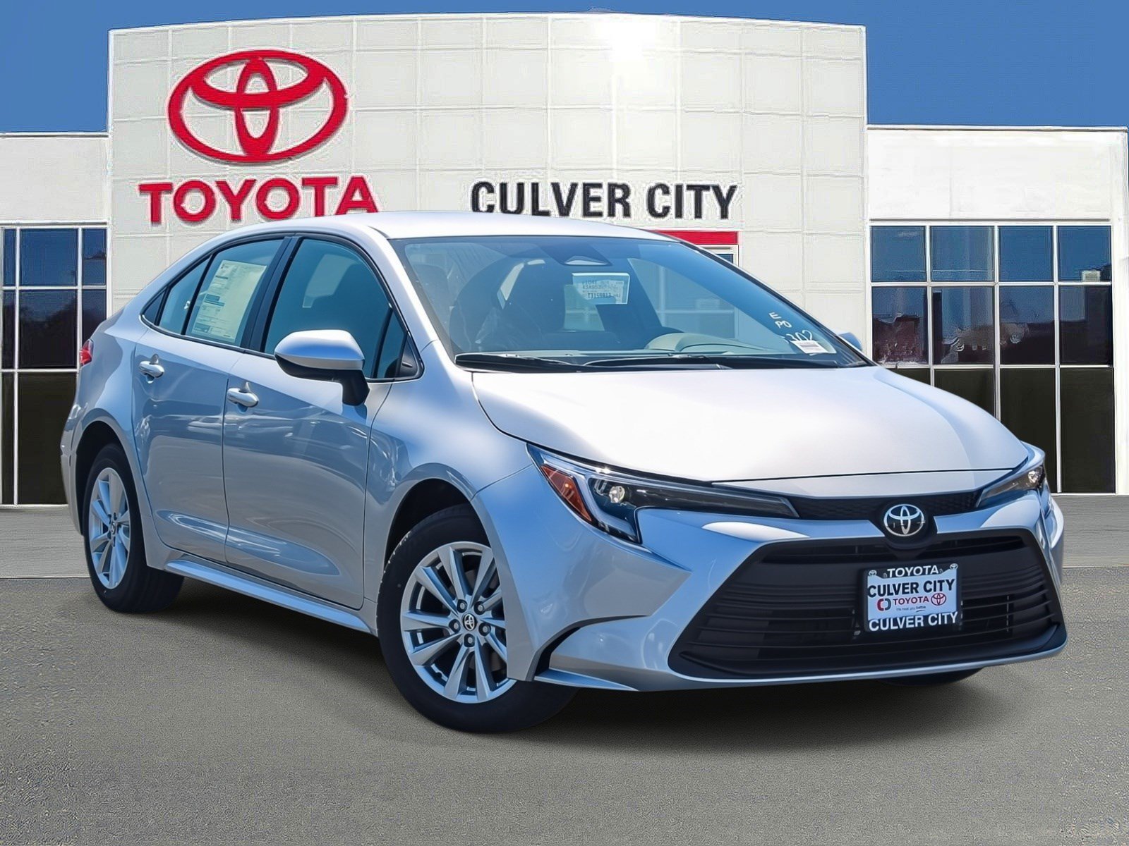 2026 Toyota Corolla Hybrid  LE