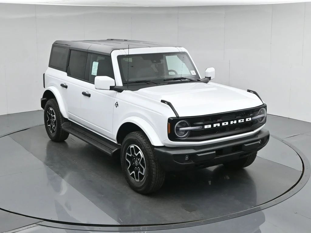 New 2026 White Ford Outer Banks image 36