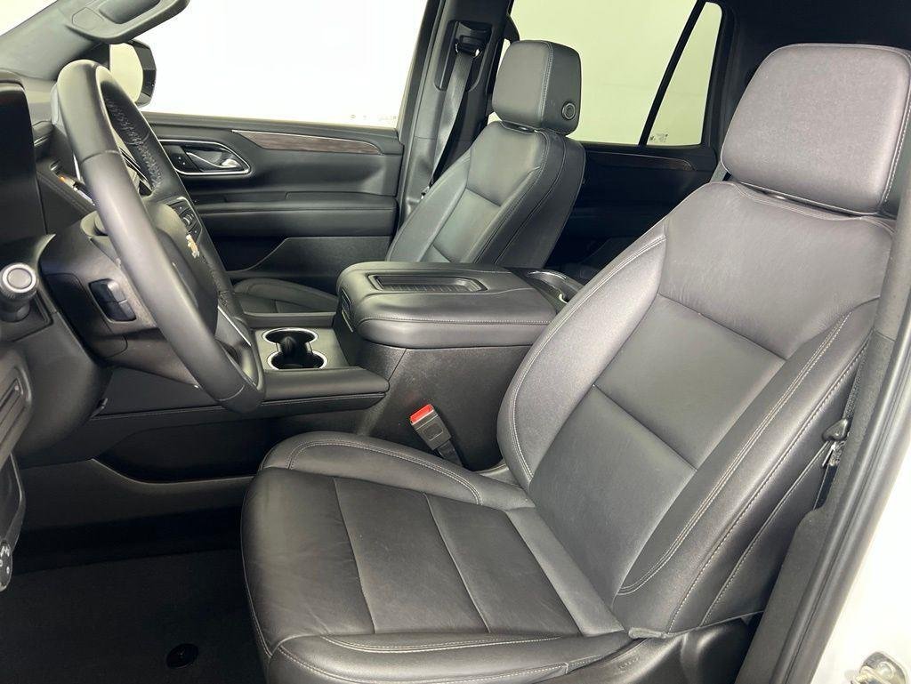 Used 2023 Summit White Chevrolet LT image 5