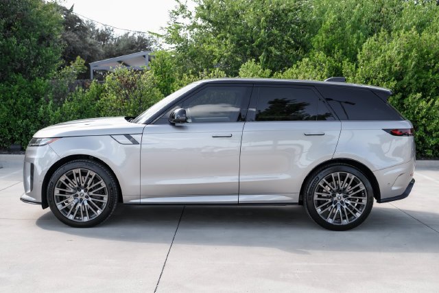 Used 2024 Silver Land Rover SV Edition One Flux Silver image 18