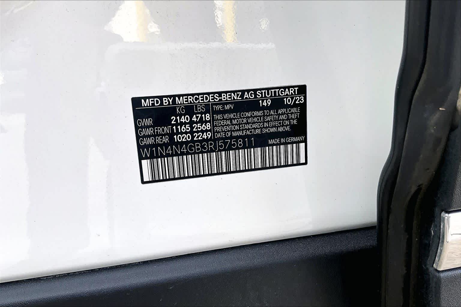 Used 2024 Polar White Mercedes-Benz GLA 250 image 29