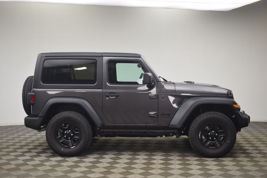 New 2026 Granite Crystal Metallic Clear-Coat Exterior Paint Jeep Sport image 4