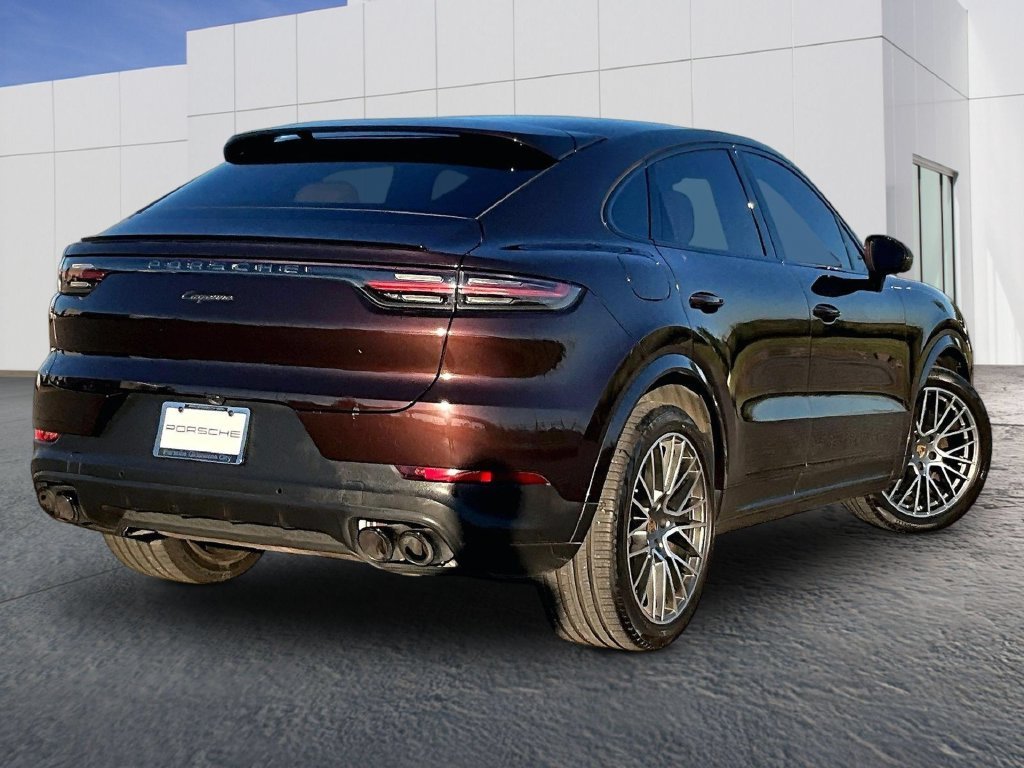 Used 2022  Porsche Platinum Edition image 7